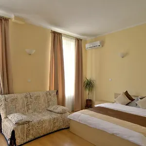 https://heart-kiev-apart-hotel.hotels-of-kiev.com